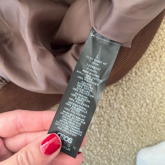 Bomber Jacket - Picture 3 of 3